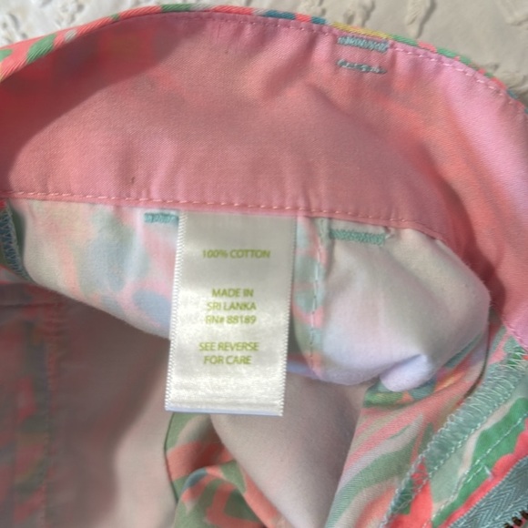 Lilly Pulitzer Barclay 3 inch length Chino Multicolor shorts Women’s Size 10 - Picture 6 of 10